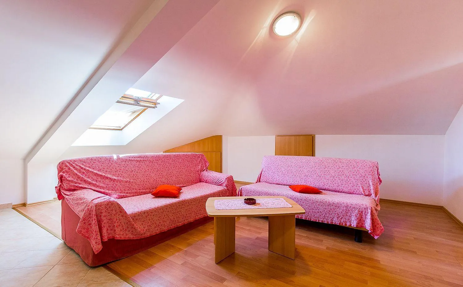 Appartement Nur 800 Meter Bis Zum Sandstrand Mit Klima, Wlan, Haustiere Sind Erlaubt Medulin Apartment